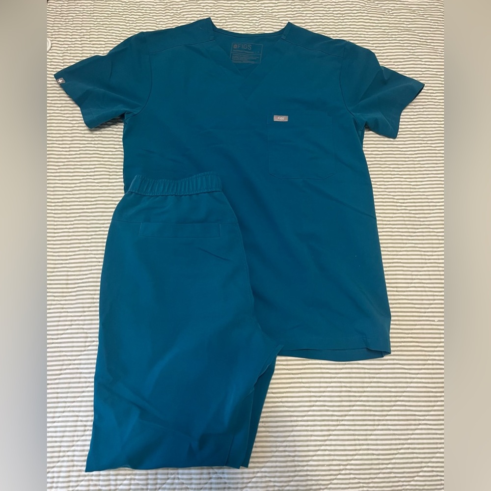 Men’s Figs Scrubs